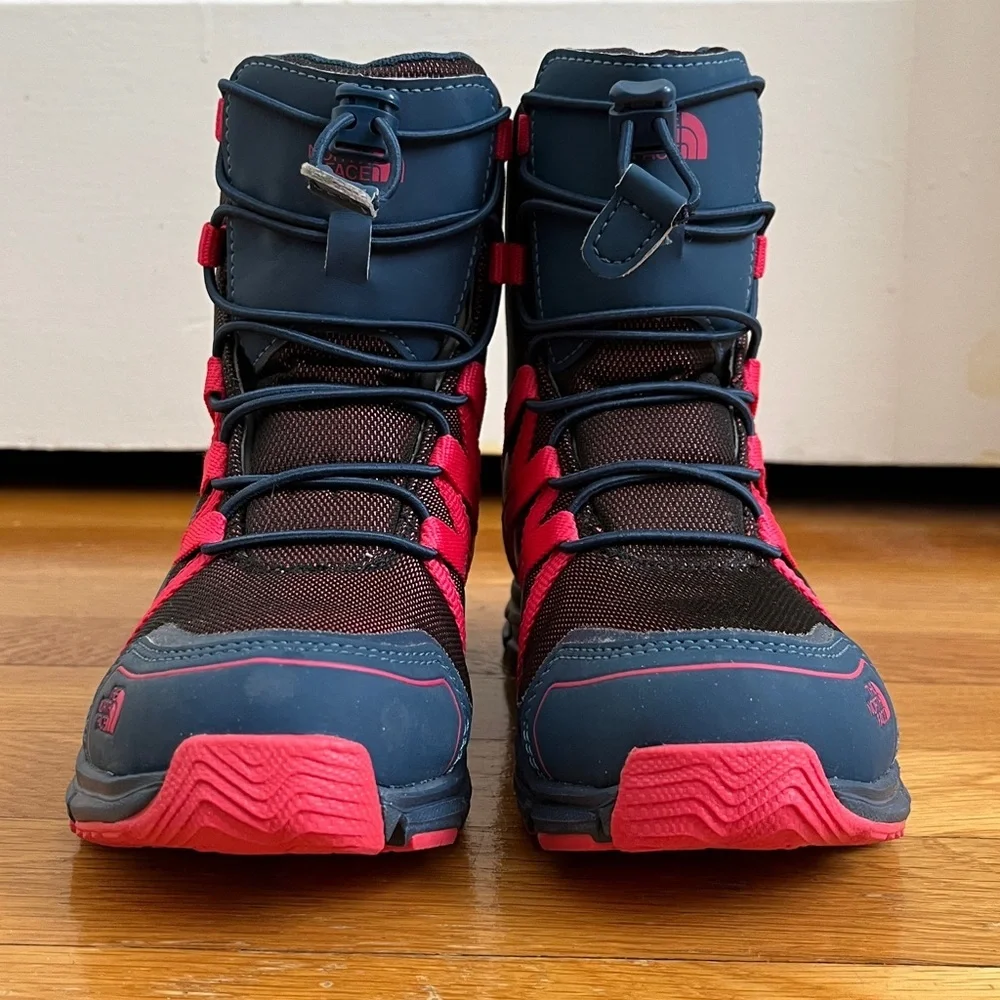 The North Face Girls Size 2 Big Kid HydroSeal Waterproof Winter Boots Blue Pink